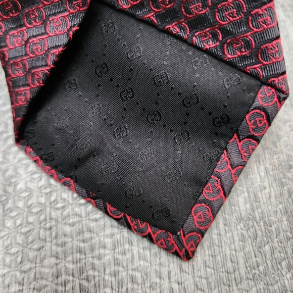 Gucci Monogram Vintage Necktie - Picture 8 of 10